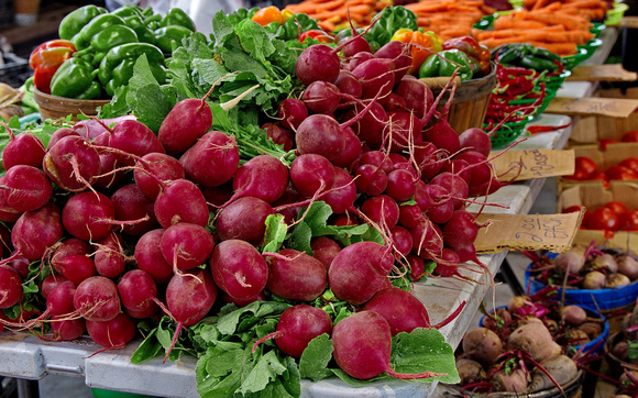 farmers market 11